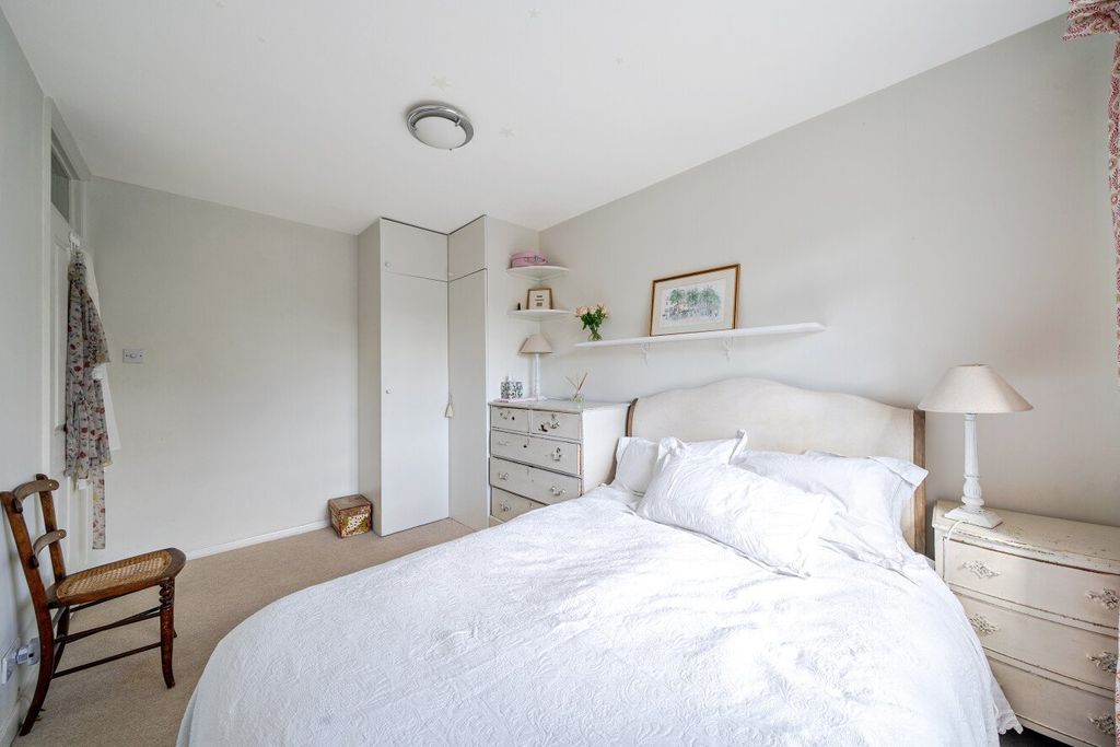 Property photo 3 of 9 Picture No. 15