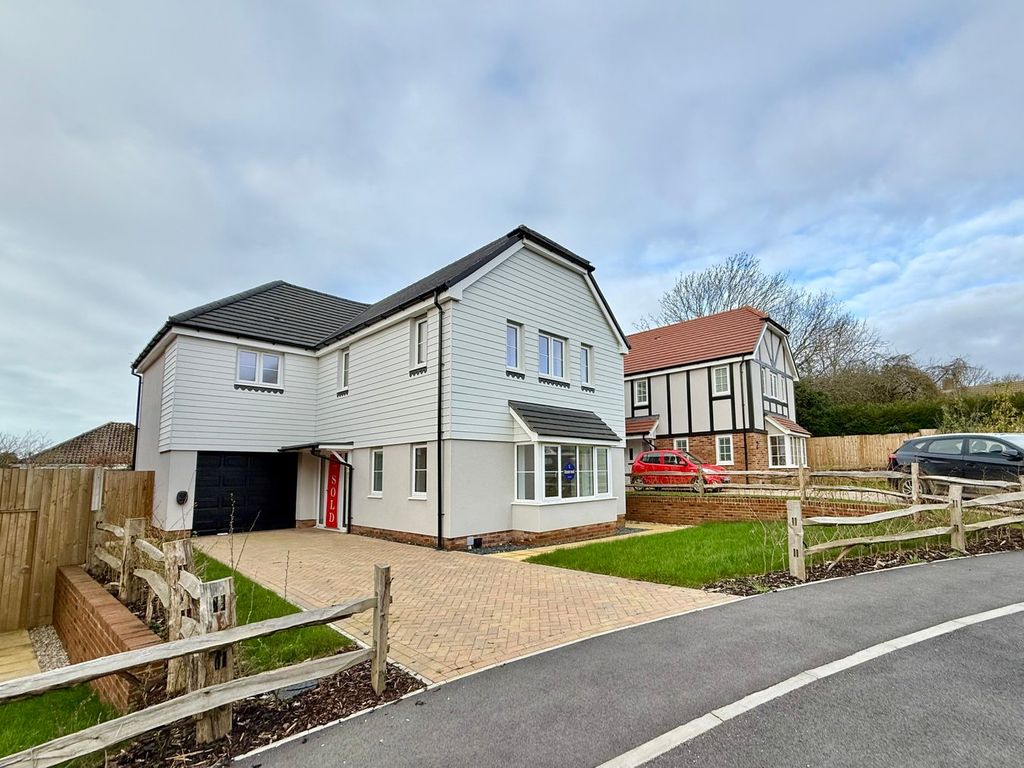 Property photo 1 of 23