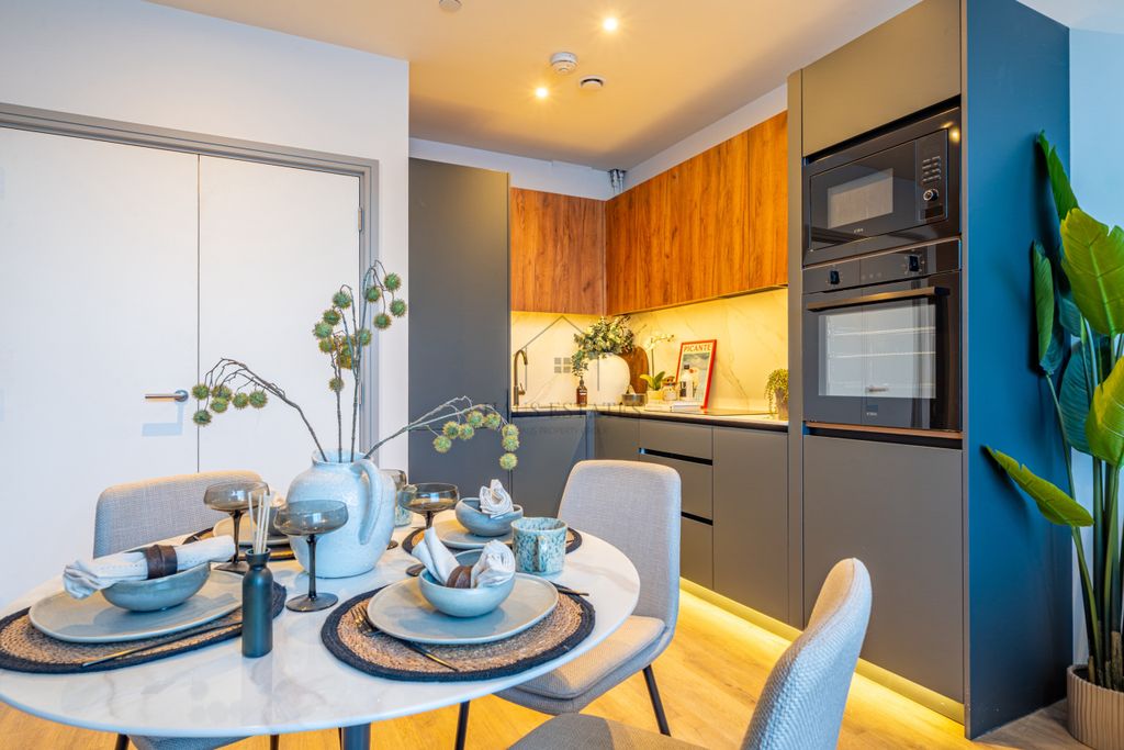Property photo 1 of 11 Vanquish Mill Example
