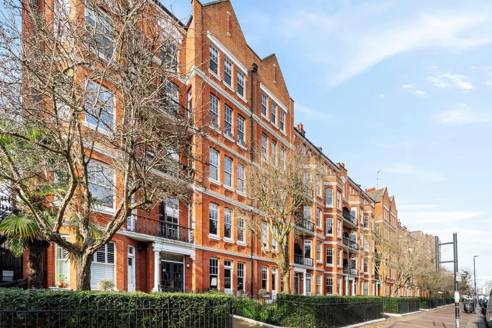 Property photo 2 of 12 Flat 7, Albany Mansions Sw11 4Pg-Low Res-12.Jpg