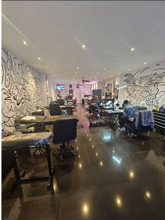 Property photo 3 of 3