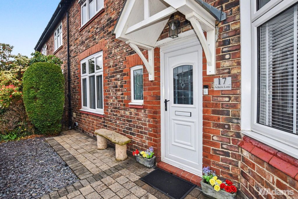 Property photo 1 of 42