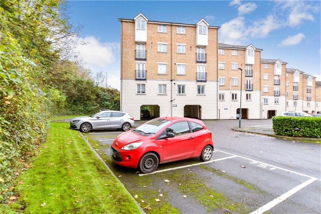 Property photo 3 of 8 External (Web)