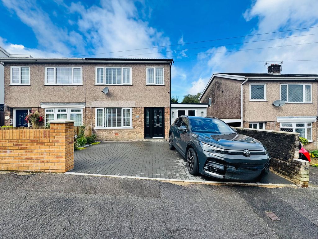 Property photo 1 of 34