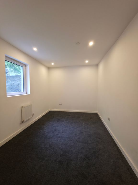 Additional image 5 of 2 bed flat to rent52 Ystrad Road, Pentre CF41