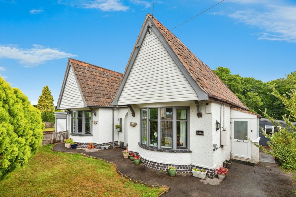 Property photo 1 of 25