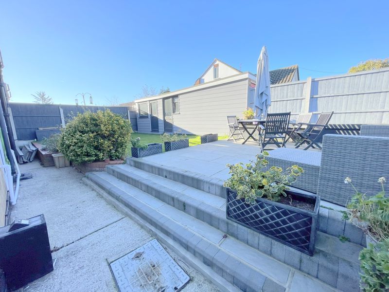 Property photo 2 of 25 Woodlow