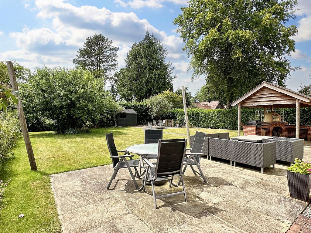 Property photo 3 of 18