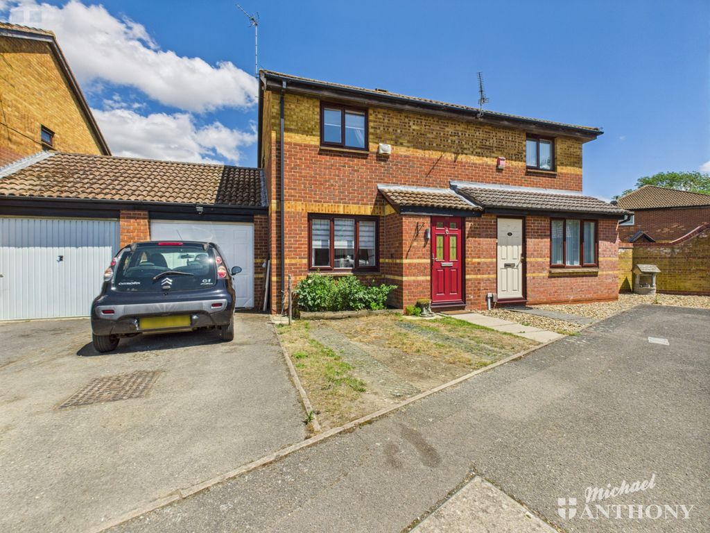 Property photo 1 of 12 Cam03852G0-Pr0331-Still001