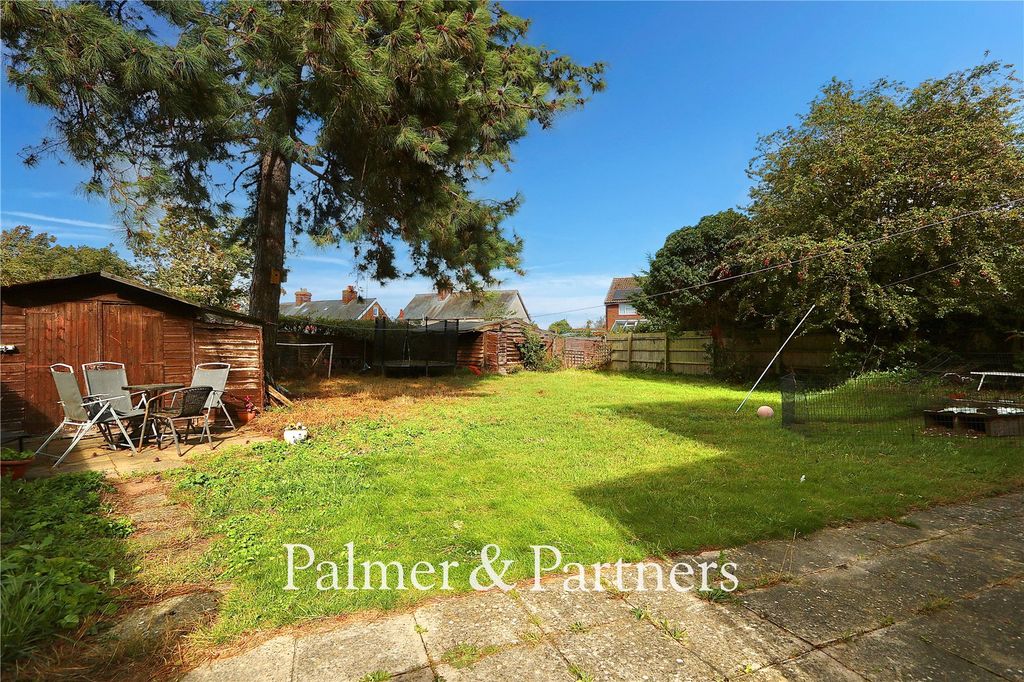 Property photo 3 of 24 Picture No. 05