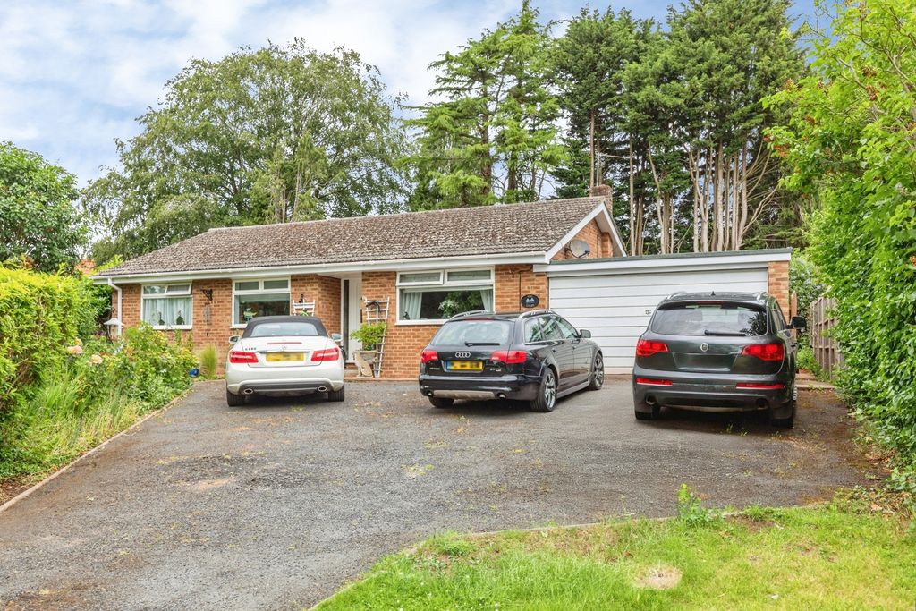Property photo 2 of 21 Pbox-Img.Jpg