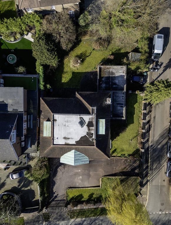 Property photo 3 of 8 7529_003.Jpg