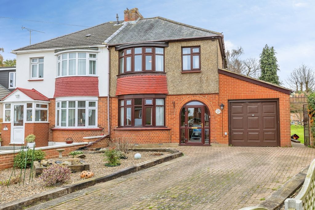 Property photo 1 of 14 Pbox-Img.Jpg