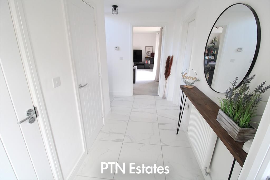 Property photo 3 of 15 Hallway