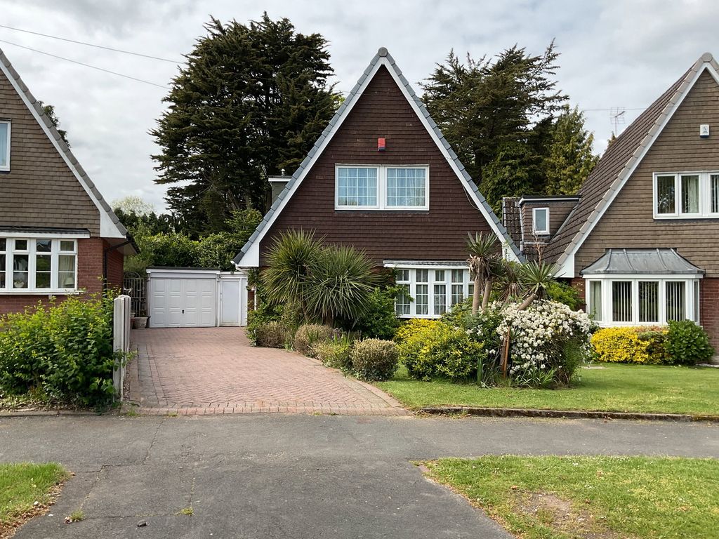 Property photo 1 of 17