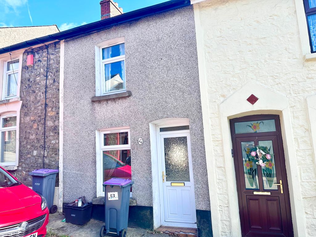 Property photo 1 of 11