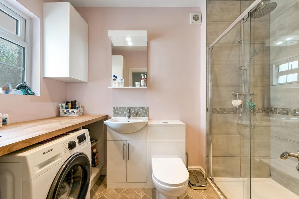 Additional image 12 of 3 bed semi-detached house for saleChurch Walk, Brentford TW8