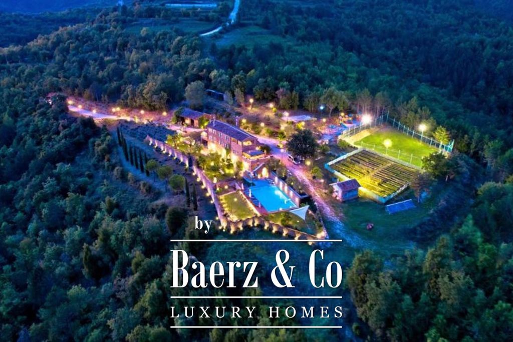 Property photo 2 of 27