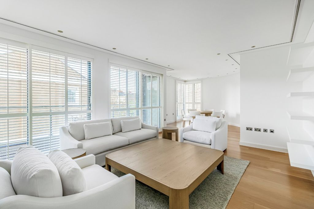 Property photo 1 of 20 1