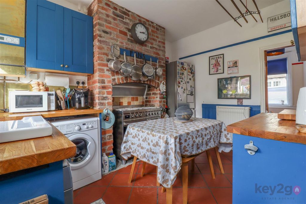 Property photo 3 of 17 Img_3026-Img_3028.Jpg
