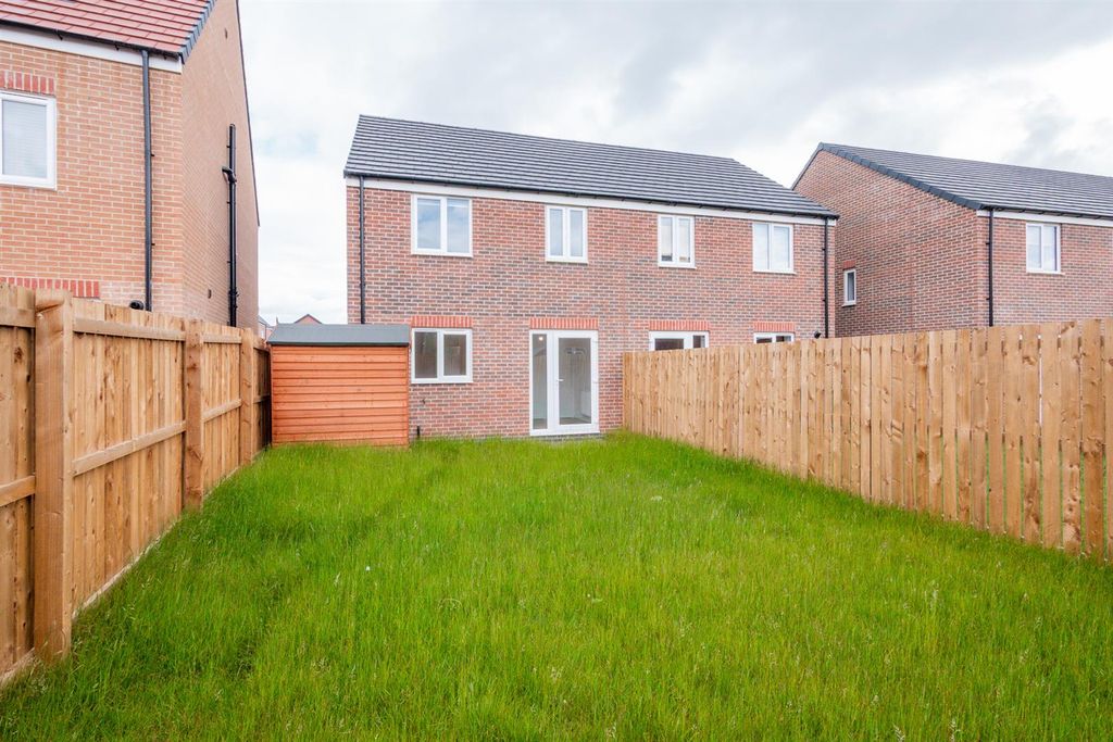 Property photo 2 of 17 P1955054.Jpg