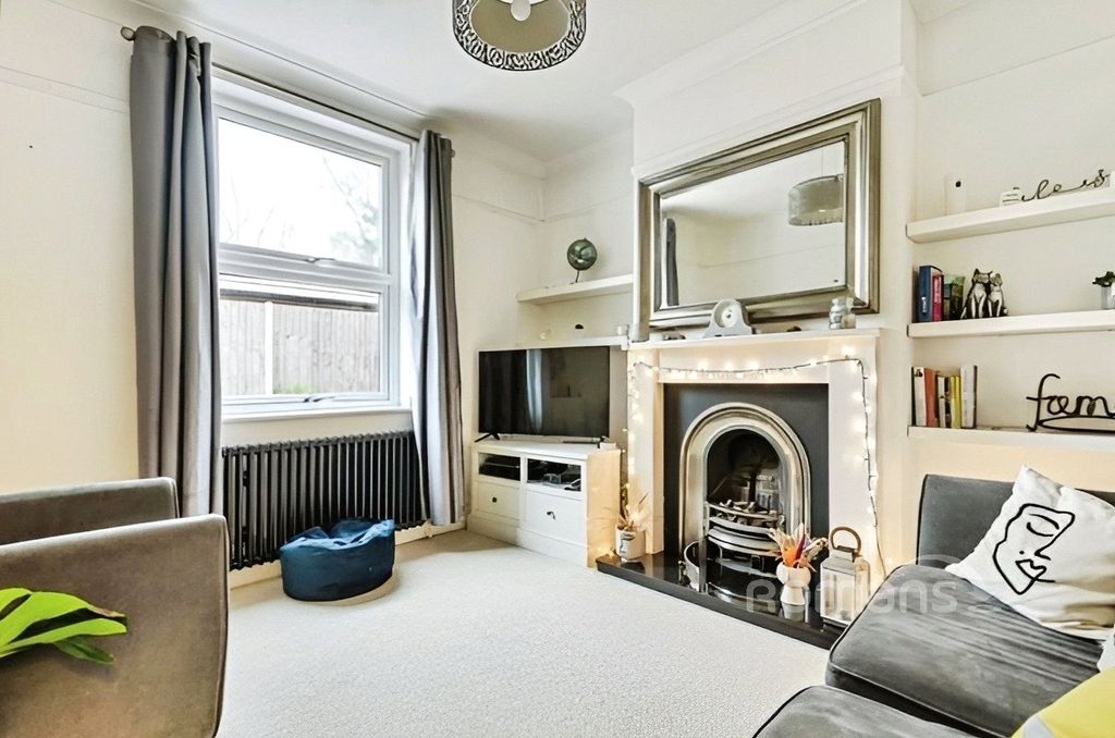 Property photo 2 of 11 Picture No. 05