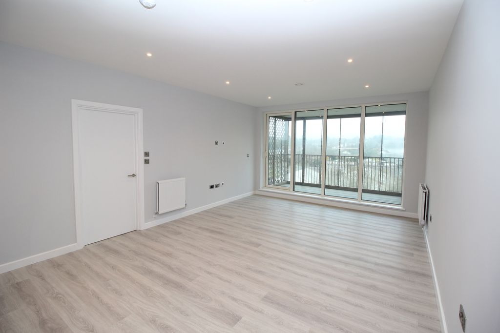 Property photo 1 of 9 Lounge View 1