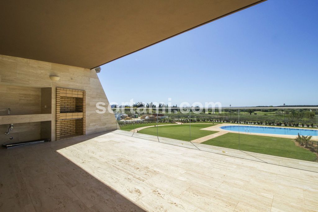 Property photo 1 of 36