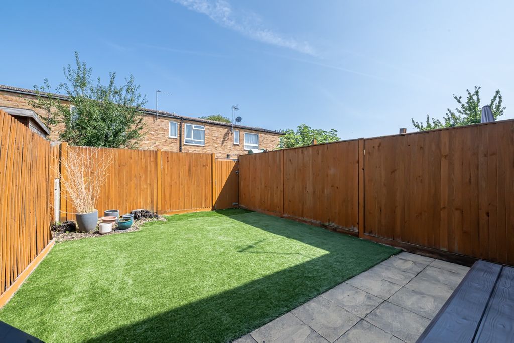 Property photo 3 of 26 4361683