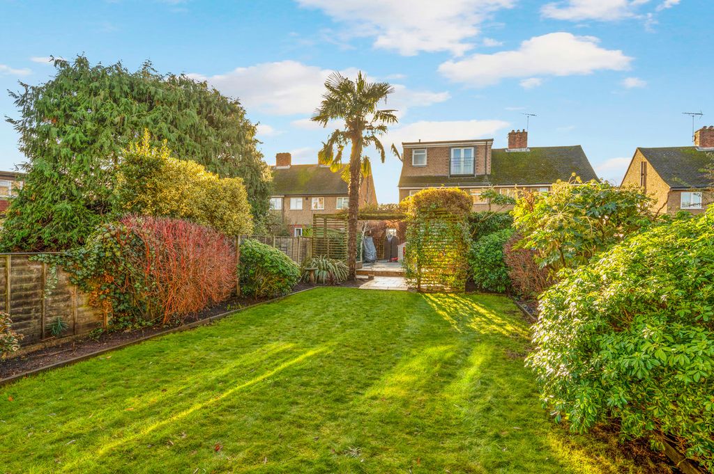 Property photo 3 of 23