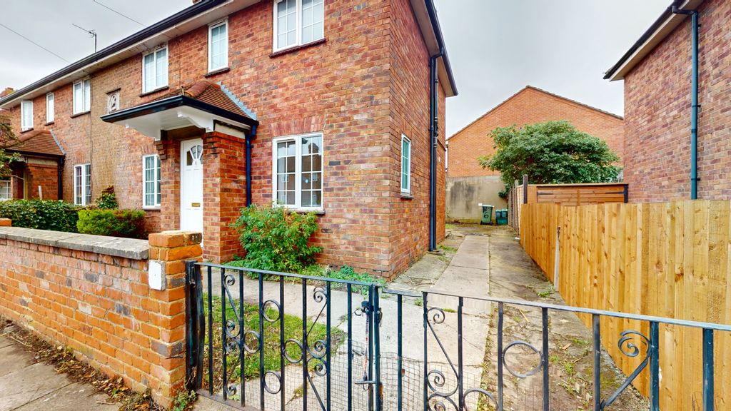 Property photo 1 of 9 09172025_115140