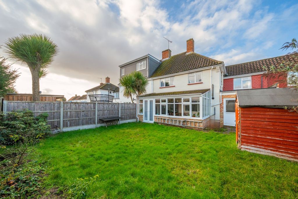 Property photo 2 of 14