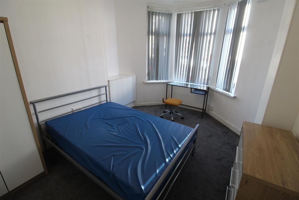 Property photo 3 of 13 Img_8219.Jpg