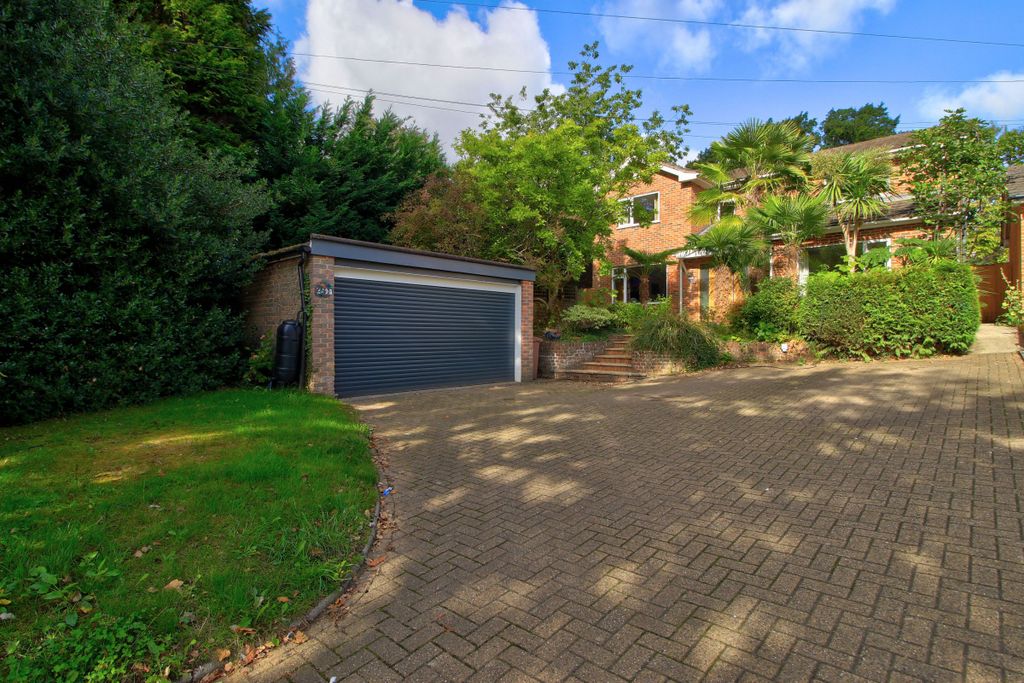 Property photo 1 of 22