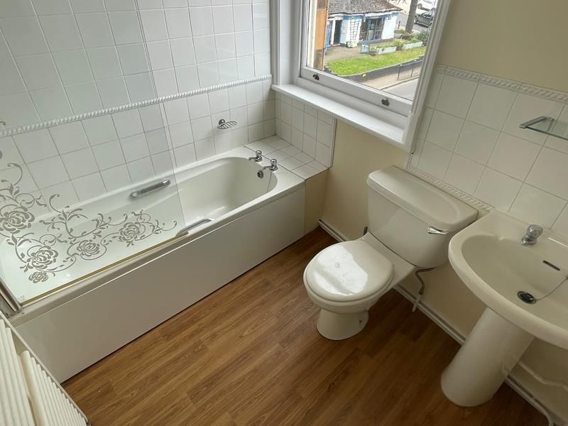 Property photo 3 of 11 Photo 2