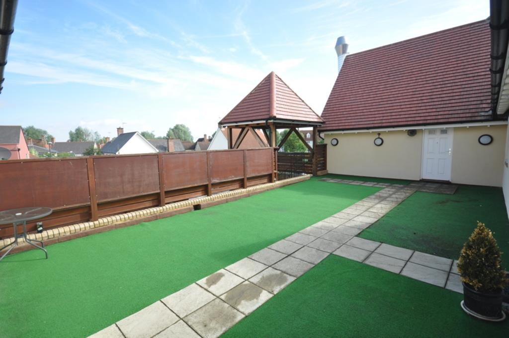 Property photo 2 of 10