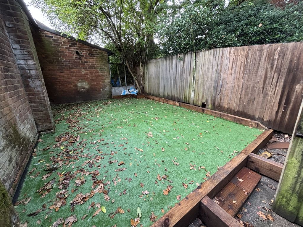 Property photo 3 of 4 Photo 4