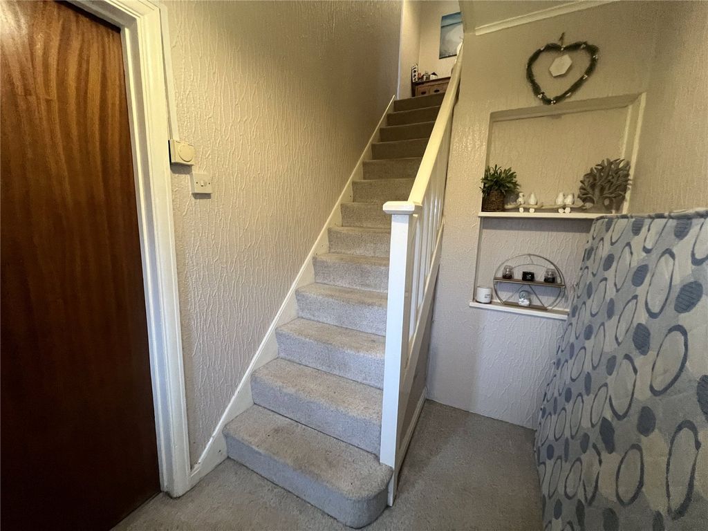 Property photo 3 of 13 Picture No. 12