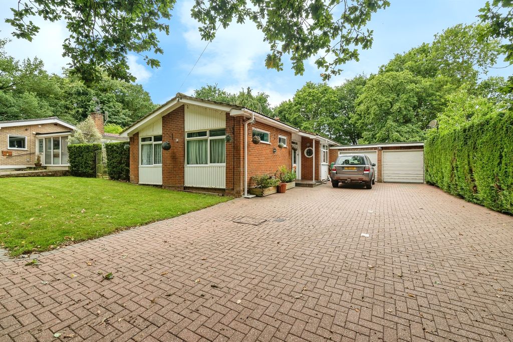 Property photo 1 of 16