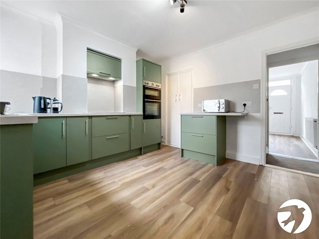 Property photo 3 of 15 Picture No. 25