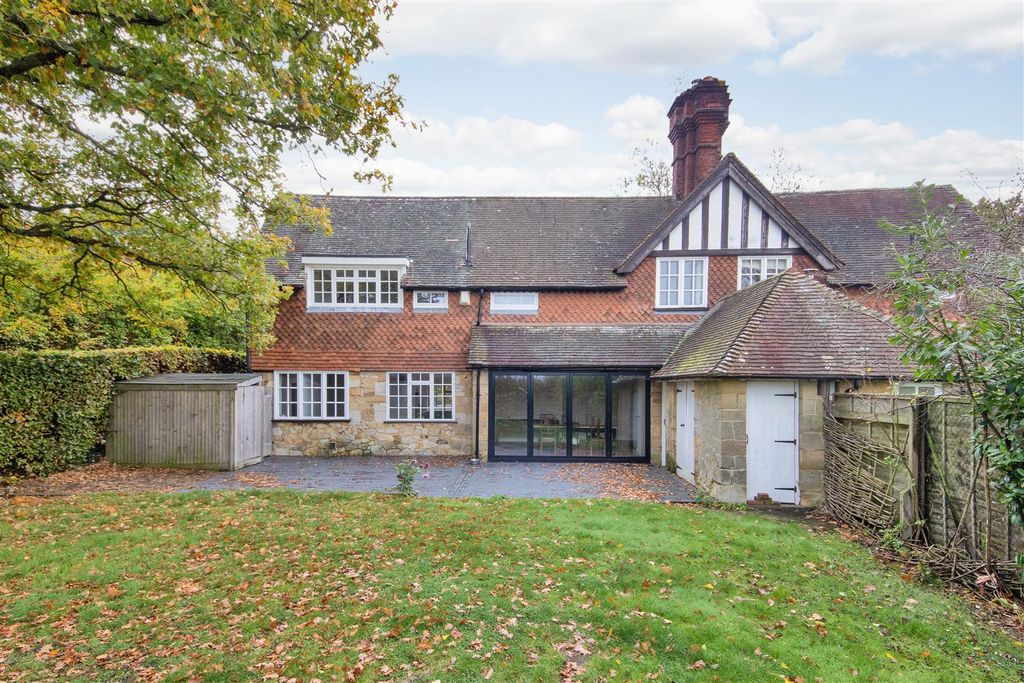 Property photo 3 of 16 61836_007B.Jpg