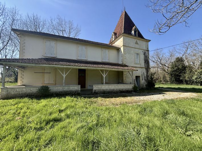 Property photo 3 of 14