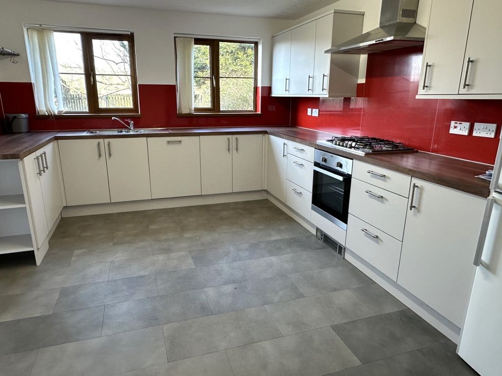 Property photo 3 of 20 Not Specified