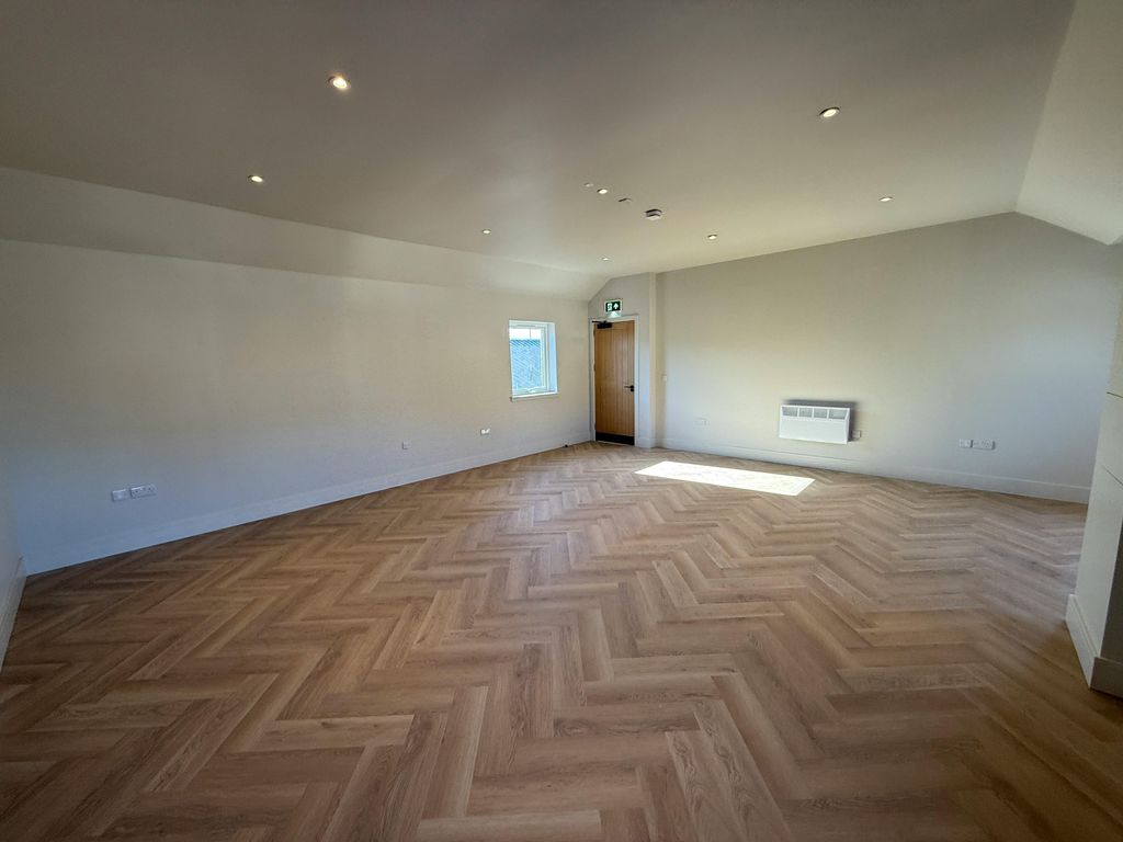 Property photo 3 of 14 Img_7505.Jpg