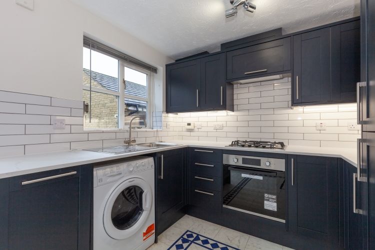 Property photo 3 of 8 245448