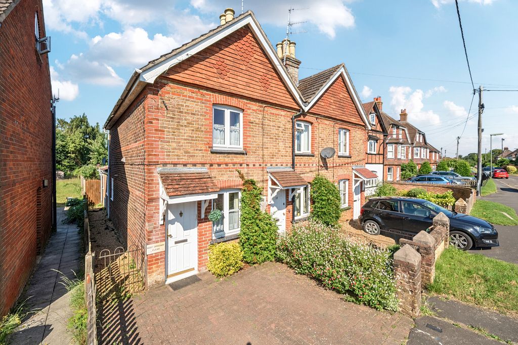 Property photo 1 of 10