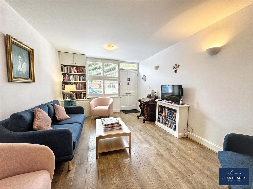 Property photo 3 of 18
