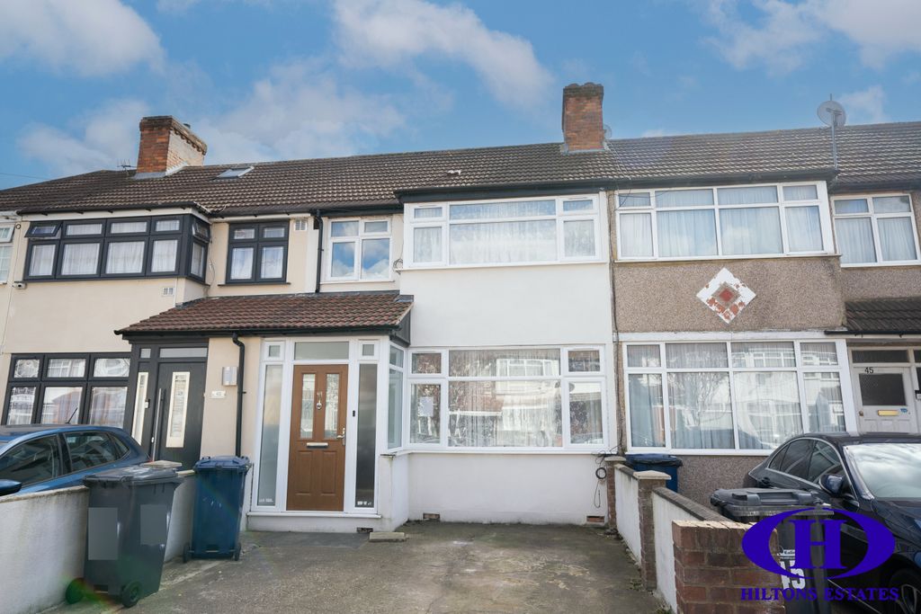 Property photo 1 of 1 44 Lonsdale
