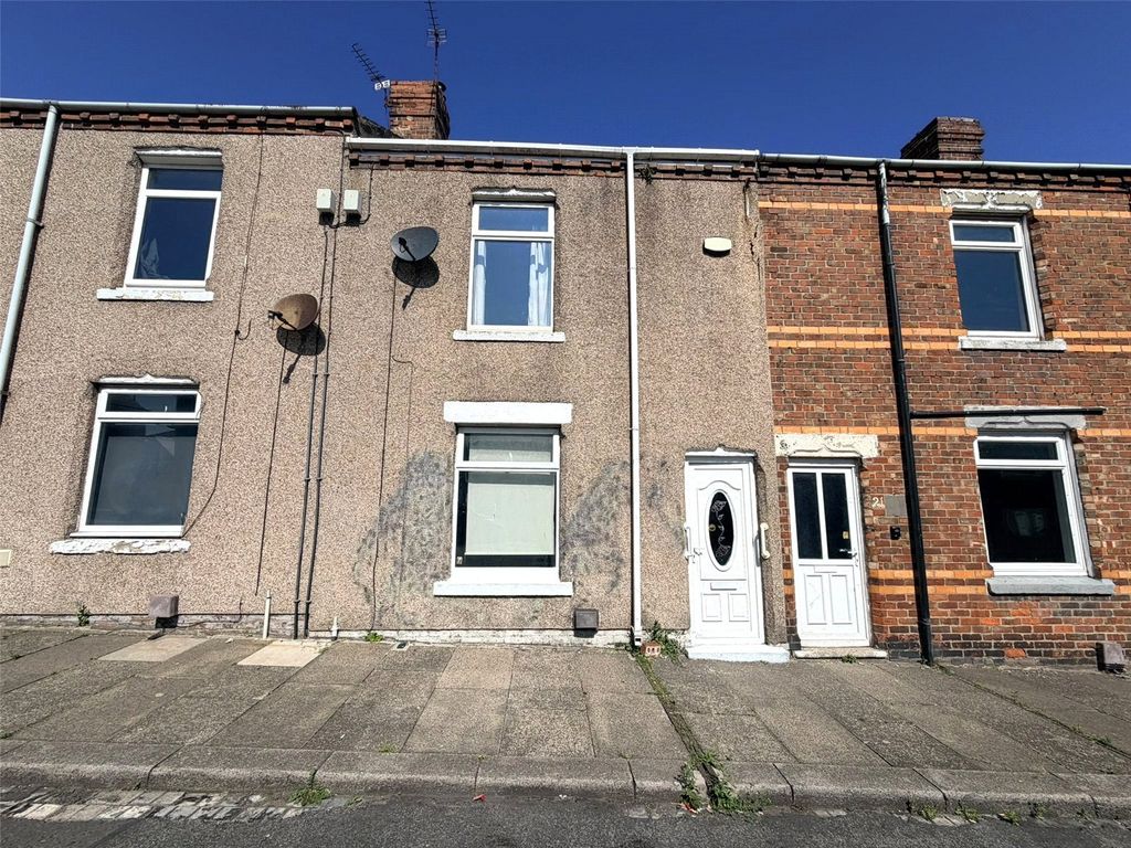 Property photo 2 of 13 Picture No. 01