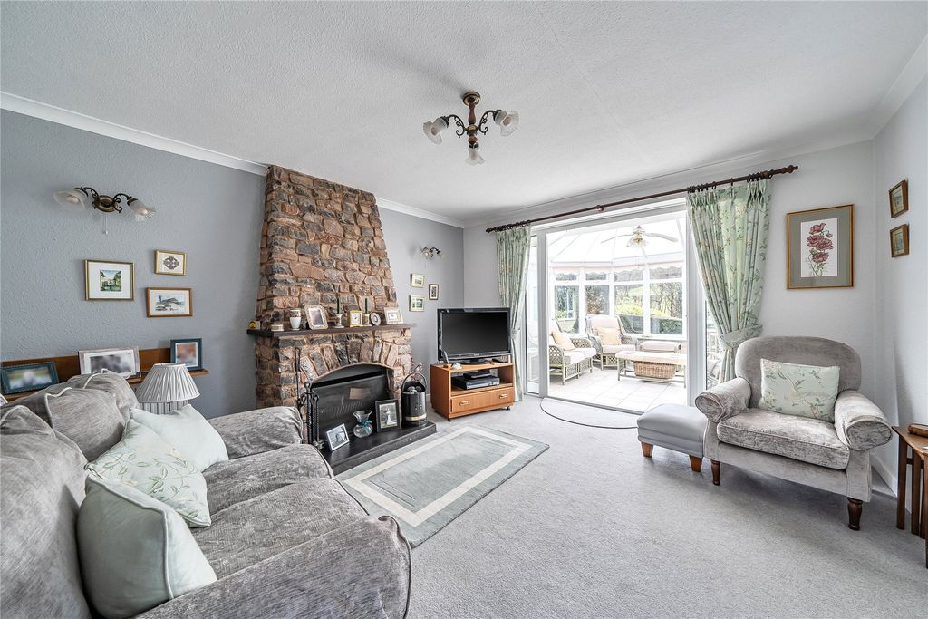 Property photo 2 of 20 2 - Picture No. 14